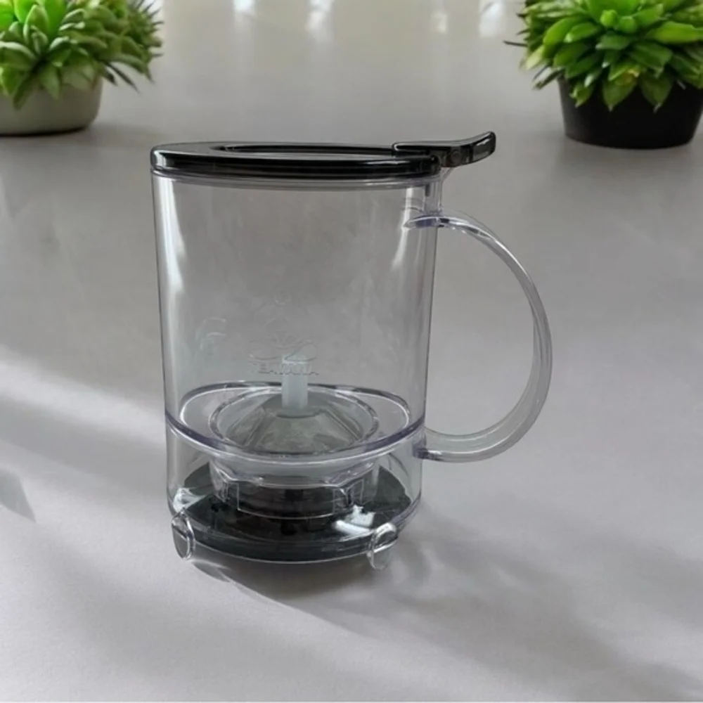 Teavana Perfect Tea Glass Press Maker Pot Black Transparent 6.5